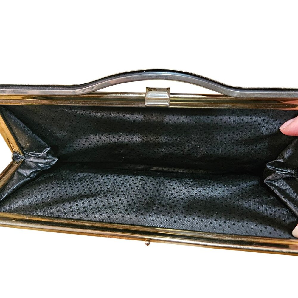 Vintage Black Patent Leather Clutch Purse With Goldtone Frame Clasp Closure - Picture 3 of 9